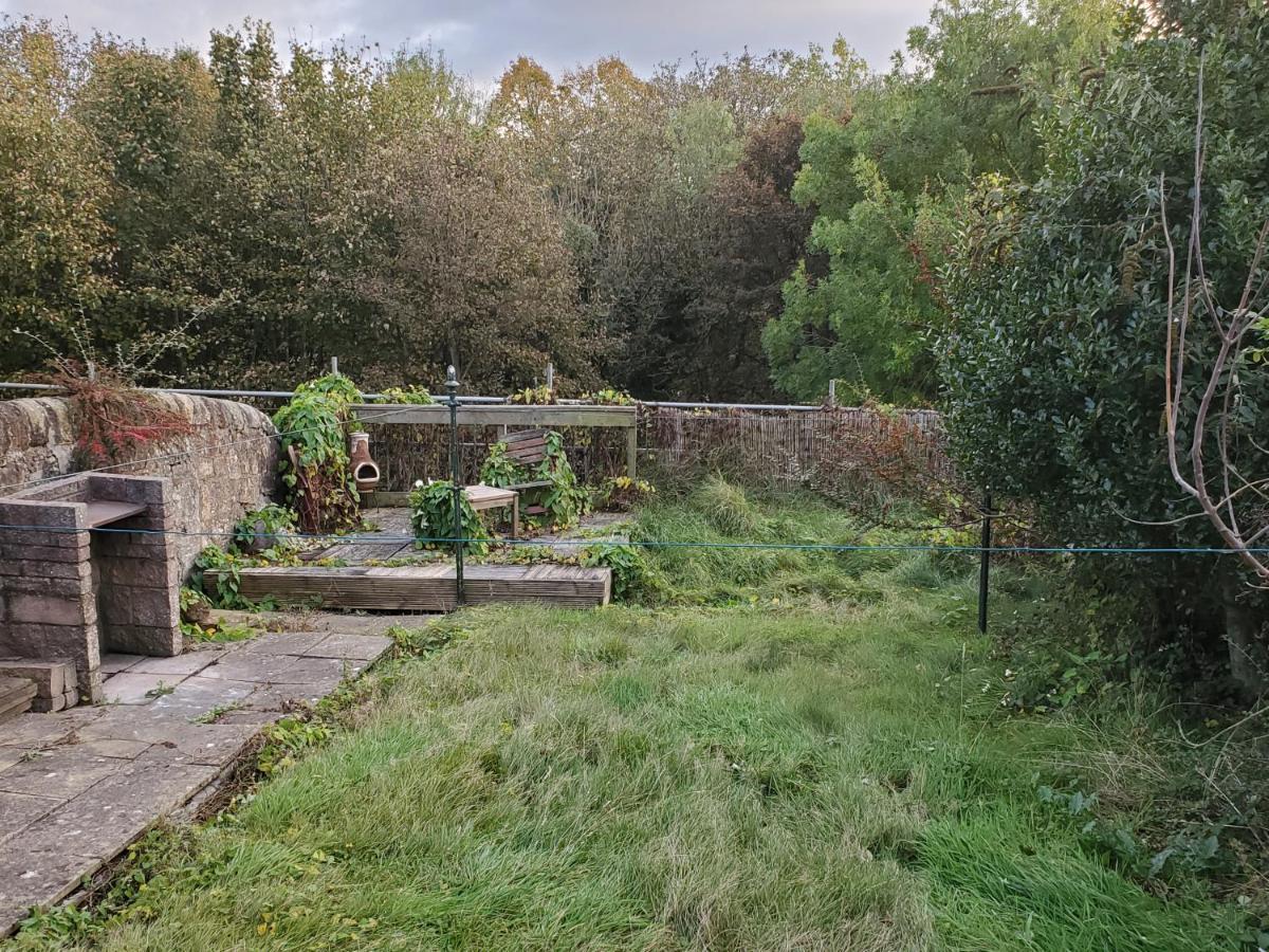 Carvetii - Mayhaven House - Tranquil Cul-De-Sac - 2 Bedrooms, Sleeps 4 Guests Dunfermline Exterior foto